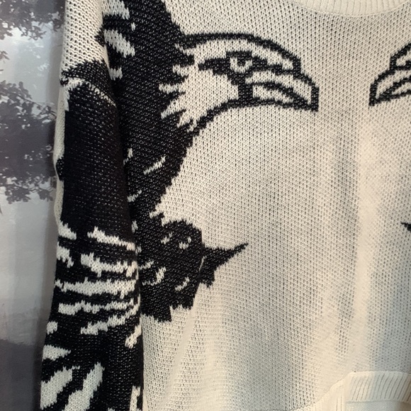 Eagle 🦅 sweater Large - Picture 2 of 6